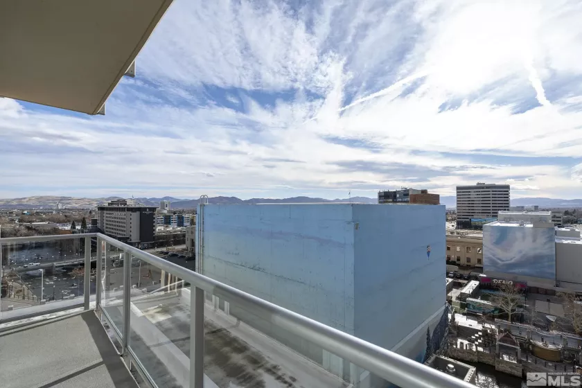 50 Sierra, Reno, Nevada 89501, 1 Bedroom Bedrooms, ,1 BathroomBathrooms,Residential,Residential,Sierra,250000198