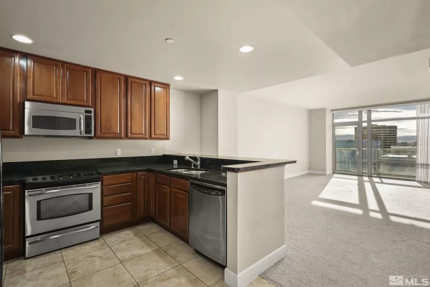 50 Sierra, Reno, Nevada 89501, 1 Bedroom Bedrooms, ,1 BathroomBathrooms,Residential,Residential,Sierra,250000198
