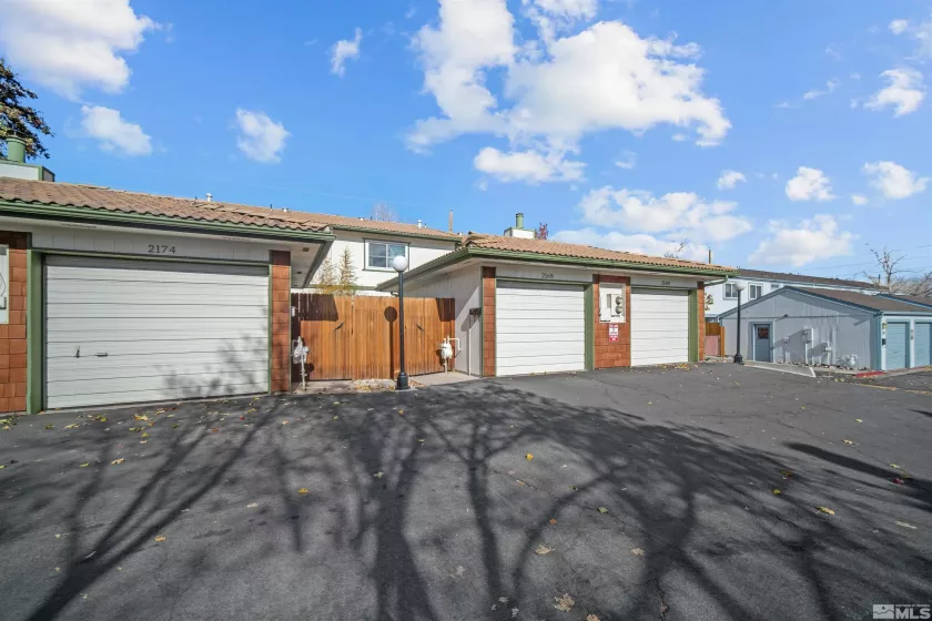 2168 Cannonball, Sparks, Nevada 89431, 2 Bedrooms Bedrooms, ,2 BathroomsBathrooms,Residential,Residential,Cannonball,250000289
