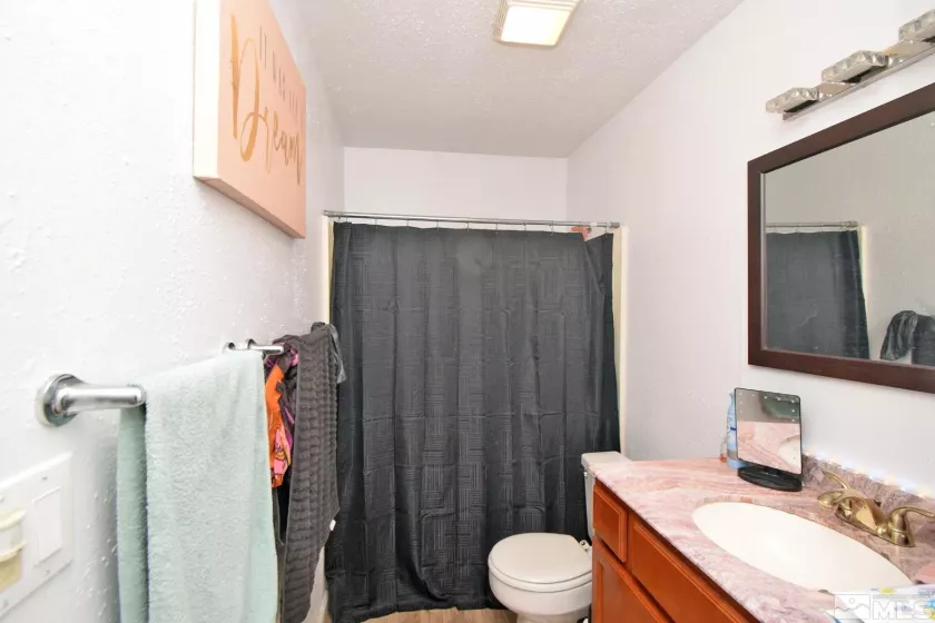 4608 Neil Rd Blg 15, Reno, Nevada 89502, 1 Bedroom Bedrooms, ,1 BathroomBathrooms,Residential,Residential,Neil Rd Blg 15,250000215