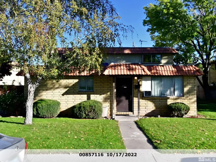 3316 Woodside, Carson City, Nevada 89701, 2 Bedrooms Bedrooms, ,1 BathroomBathrooms,Residential,Residential,Woodside,240015675