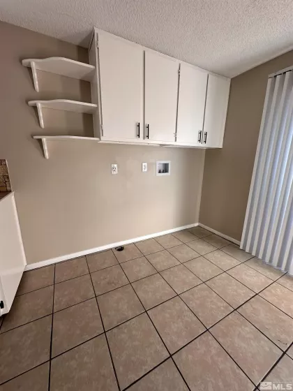 3316 Woodside, Carson City, Nevada 89701, 2 Bedrooms Bedrooms, ,1 BathroomBathrooms,Residential,Residential,Woodside,240015675