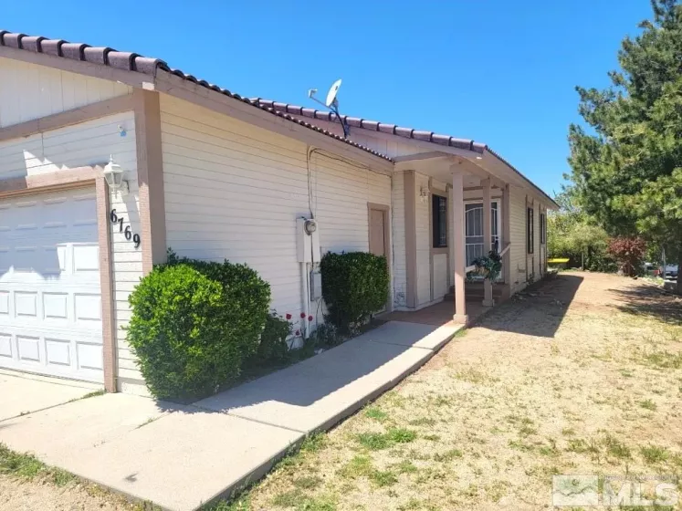 6769 Peppermint, Reno, Nevada 89506, 3 Bedrooms Bedrooms, ,2 BathroomsBathrooms,Residential,Residential,Peppermint,240015366