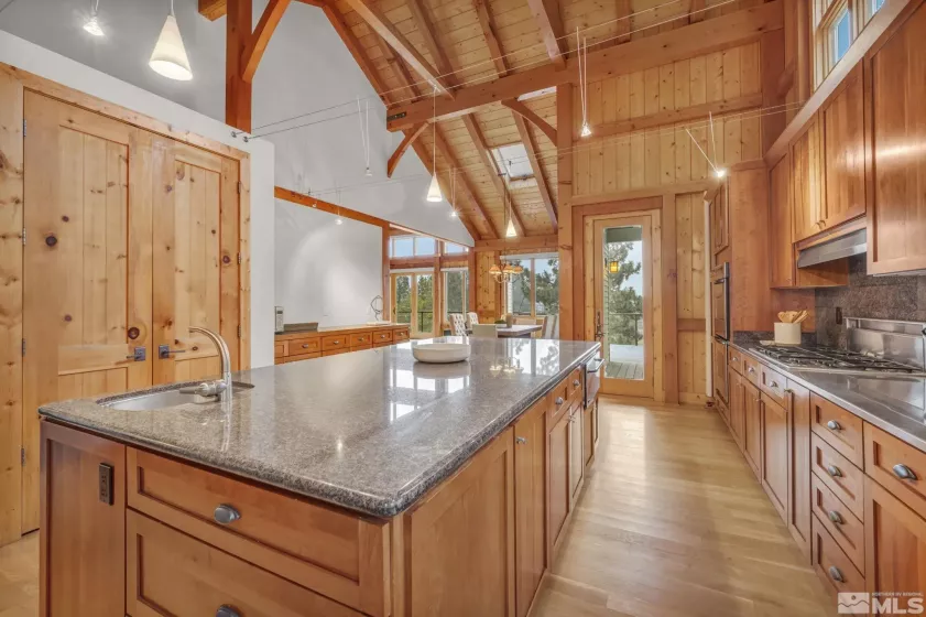54 Bennington, Reno, Nevada 89511, 4 Bedrooms Bedrooms, ,4 BathroomsBathrooms,Residential,Residential,Bennington,240015507