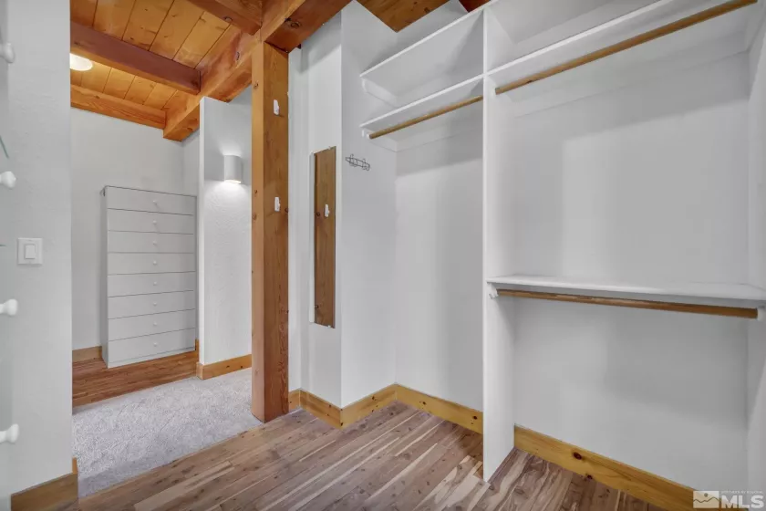 54 Bennington, Reno, Nevada 89511, 4 Bedrooms Bedrooms, ,4 BathroomsBathrooms,Residential,Residential,Bennington,240015507