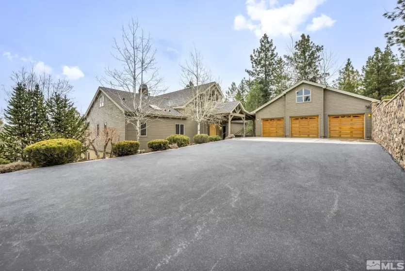 54 Bennington, Reno, Nevada 89511, 4 Bedrooms Bedrooms, ,4 BathroomsBathrooms,Residential,Residential,Bennington,240015507