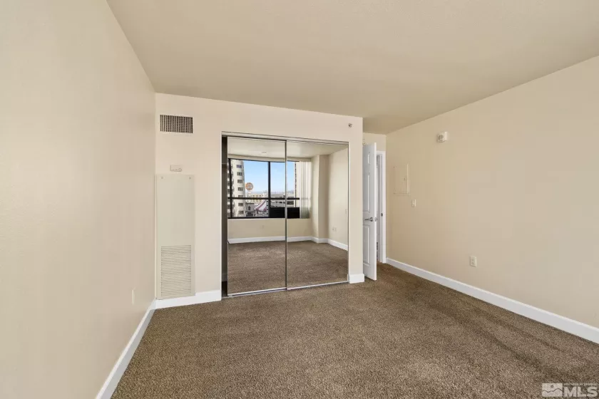 450 Arlington, Reno, Nevada 89503, 2 Bedrooms Bedrooms, ,2 BathroomsBathrooms,Residential,Residential,Arlington,240015340