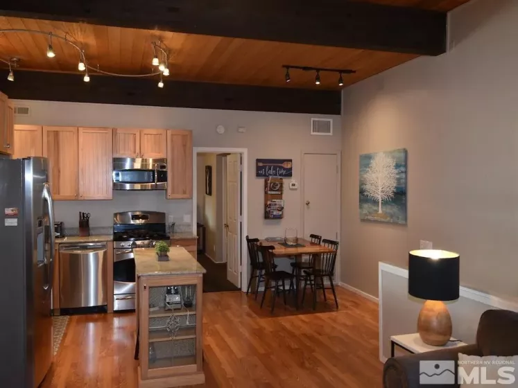 121 Juanita, Incline Village, Nevada 89451, 1 Bedroom Bedrooms, ,1 BathroomBathrooms,Residential,Residential,Juanita,240015304