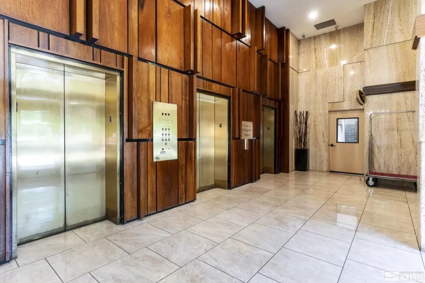 100 Arlington, Reno, Nevada 89501, ,1 BathroomBathrooms,Residential,Residential,Arlington,240015400