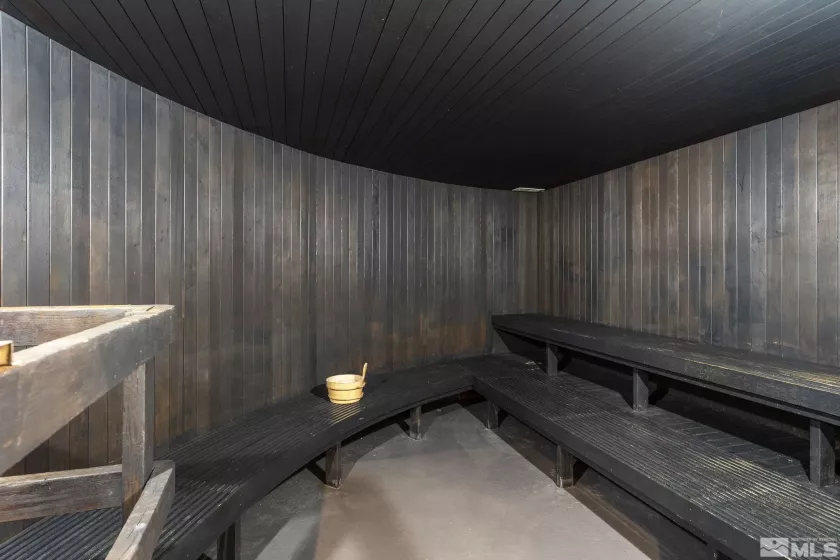 100 Arlington, Reno, Nevada 89501, ,1 BathroomBathrooms,Residential,Residential,Arlington,240015400