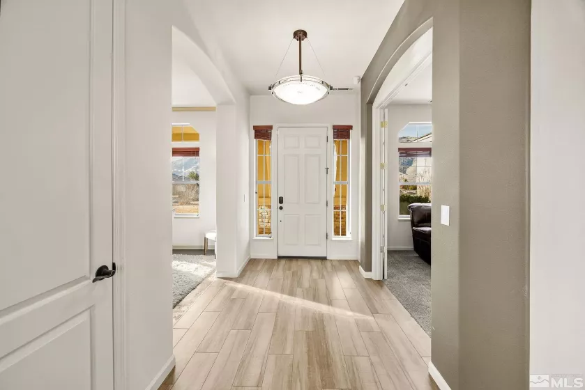 12040 Anthem, Sparks, Nevada 89441, 4 Bedrooms Bedrooms, ,3 BathroomsBathrooms,Residential,Residential,Anthem,240015297
