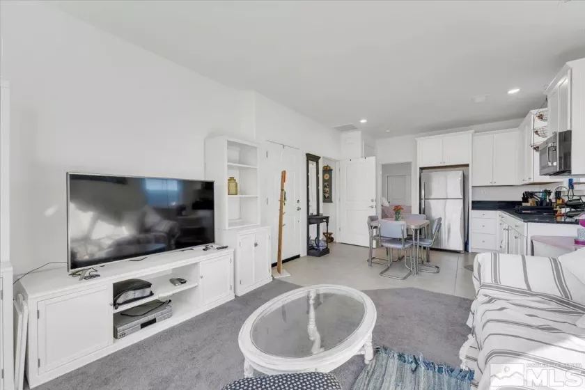 2003 Forest Grove, Sparks, Nevada 89436, 4 Bedrooms Bedrooms, ,4 BathroomsBathrooms,Residential,Residential,Forest Grove,240015163