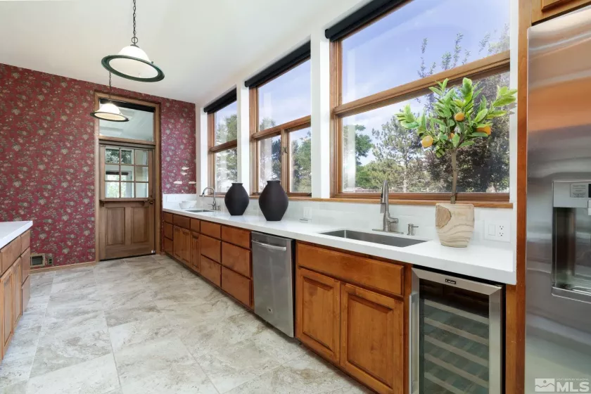 380 Genoa, Minden, Nevada 89423, 6 Bedrooms Bedrooms, ,6 BathroomsBathrooms,Residential,Residential,Genoa,240015082