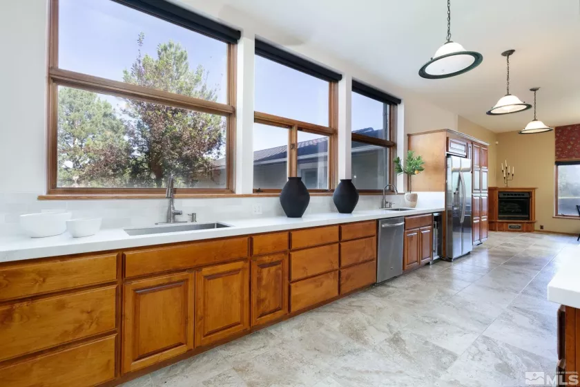 380 Genoa, Minden, Nevada 89423, 6 Bedrooms Bedrooms, ,6 BathroomsBathrooms,Residential,Residential,Genoa,240015082