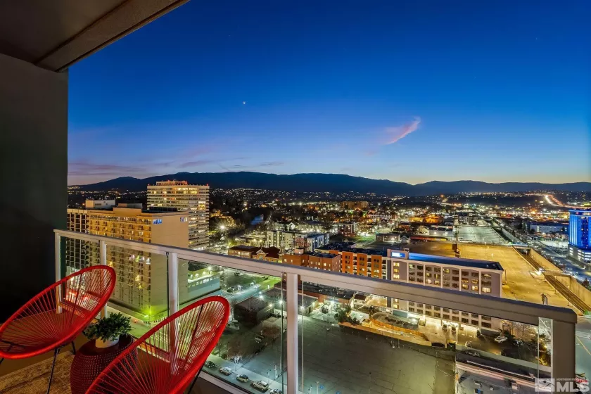 255 Sierra, Reno, Nevada 89501, 3 Bedrooms Bedrooms, ,4 BathroomsBathrooms,Residential,Residential,Sierra,240015042