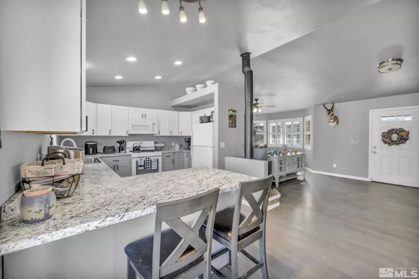 416 Paul, Yerington, Nevada 89447, 3 Bedrooms Bedrooms, ,2 BathroomsBathrooms,Residential,Residential,Paul,240014813