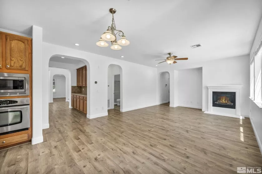 6480 Citori, Sparks, Nevada 89436, 4 Bedrooms Bedrooms, ,3 BathroomsBathrooms,Residential,Residential,Citori,240014733