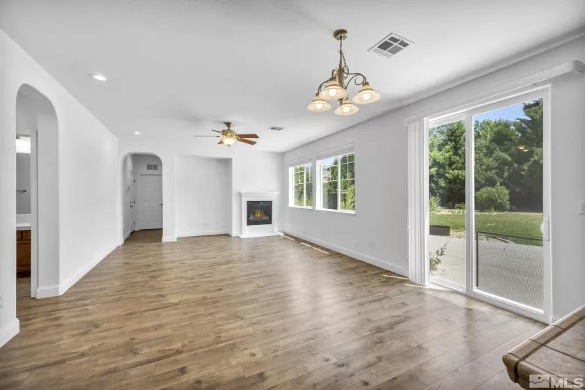 6480 Citori, Sparks, Nevada 89436, 4 Bedrooms Bedrooms, ,3 BathroomsBathrooms,Residential,Residential,Citori,240014733