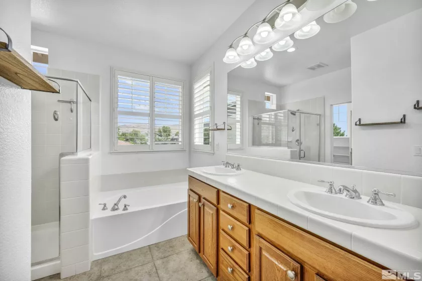 6480 Citori, Sparks, Nevada 89436, 4 Bedrooms Bedrooms, ,3 BathroomsBathrooms,Residential,Residential,Citori,240014733