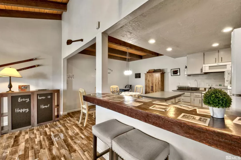46 Chalet, Stateline, Nevada 89449, 4 Bedrooms Bedrooms, ,3 BathroomsBathrooms,Residential,Residential,Chalet,240014729