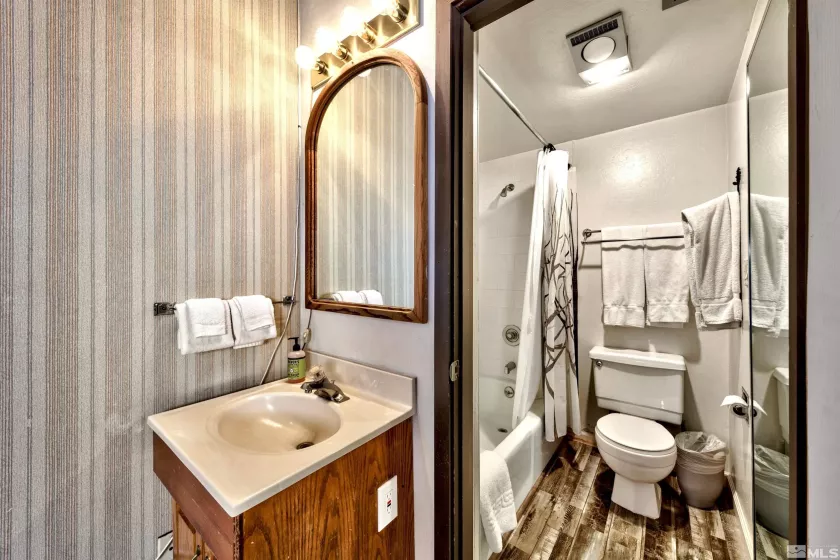 46 Chalet, Stateline, Nevada 89449, 4 Bedrooms Bedrooms, ,3 BathroomsBathrooms,Residential,Residential,Chalet,240014729