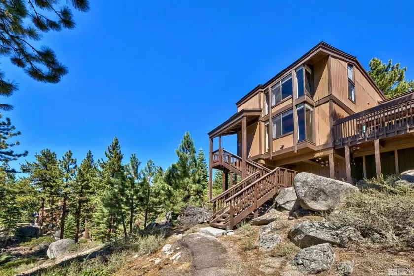 46 Chalet, Stateline, Nevada 89449, 4 Bedrooms Bedrooms, ,3 BathroomsBathrooms,Residential,Residential,Chalet,240014729