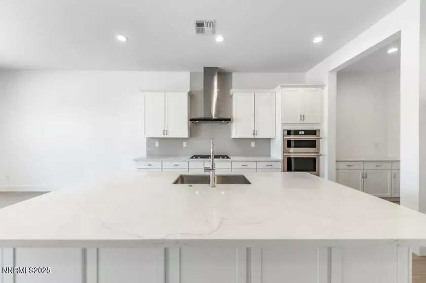 7525 Carpathia, Sparks, Nevada 89436, 4 Bedrooms Bedrooms, ,3 BathroomsBathrooms,Residential,Residential,Carpathia,240014727
