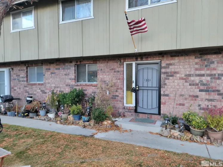 1321 Ashby, Carson City, Nevada 89701, 3 Bedrooms Bedrooms, ,2 BathroomsBathrooms,Residential,Residential,Ashby,240014690