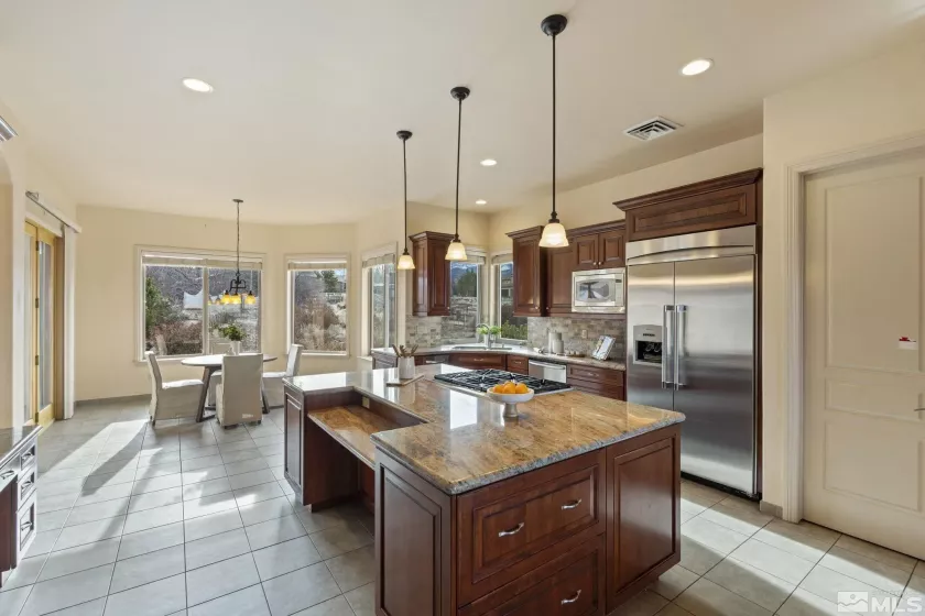 1850 Foothill, Reno, Nevada 89511, 5 Bedrooms Bedrooms, ,4 BathroomsBathrooms,Residential,Residential,Foothill,240014598