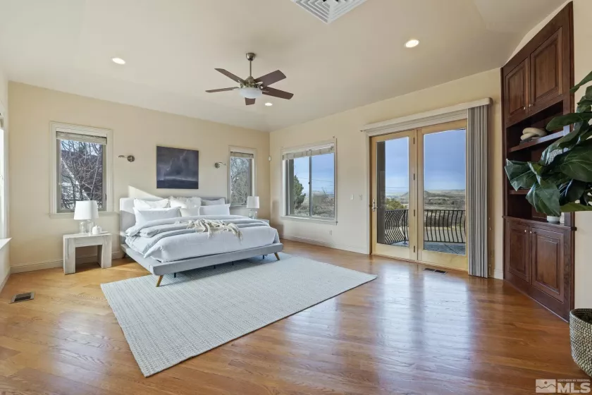 1850 Foothill, Reno, Nevada 89511, 5 Bedrooms Bedrooms, ,4 BathroomsBathrooms,Residential,Residential,Foothill,240014598