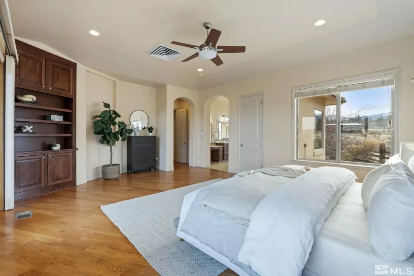 1850 Foothill, Reno, Nevada 89511, 5 Bedrooms Bedrooms, ,4 BathroomsBathrooms,Residential,Residential,Foothill,240014598