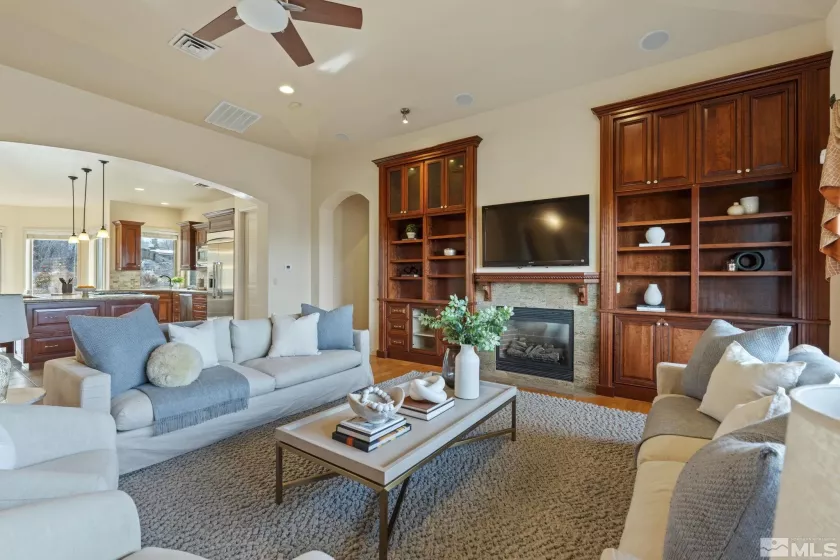 1850 Foothill, Reno, Nevada 89511, 5 Bedrooms Bedrooms, ,4 BathroomsBathrooms,Residential,Residential,Foothill,240014598