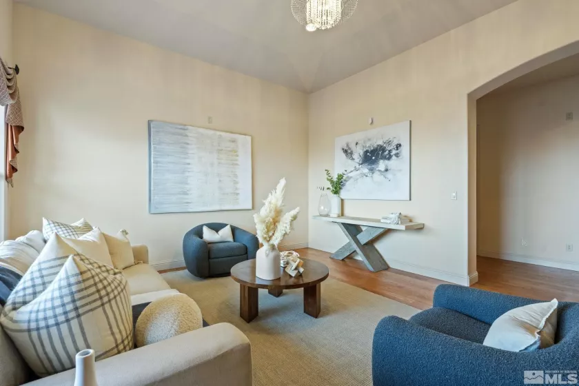 1850 Foothill, Reno, Nevada 89511, 5 Bedrooms Bedrooms, ,4 BathroomsBathrooms,Residential,Residential,Foothill,240014598