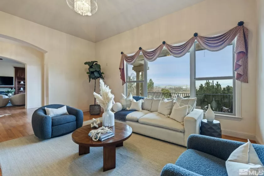 1850 Foothill, Reno, Nevada 89511, 5 Bedrooms Bedrooms, ,4 BathroomsBathrooms,Residential,Residential,Foothill,240014598