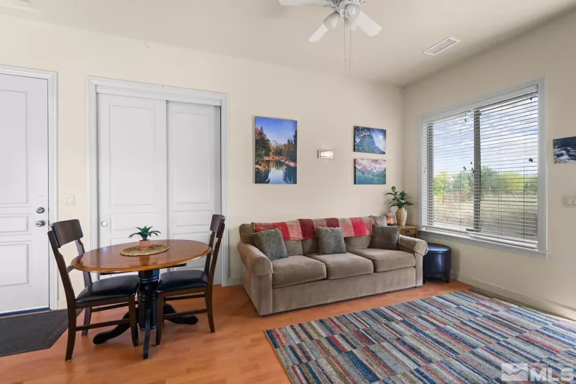 1850 Foothill, Reno, Nevada 89511, 5 Bedrooms Bedrooms, ,4 BathroomsBathrooms,Residential,Residential,Foothill,240014598