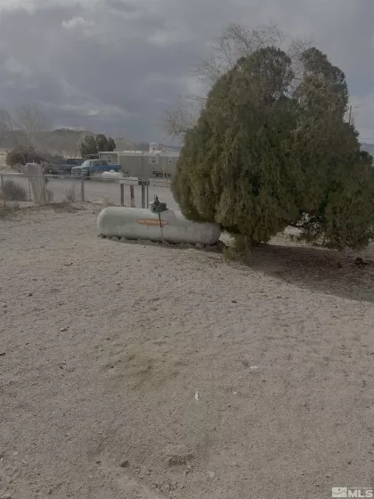 65 Whiteface, Yerington, Nevada 89447, 2 Bedrooms Bedrooms, ,1 BathroomBathrooms,Residential,Residential,Whiteface,240014555