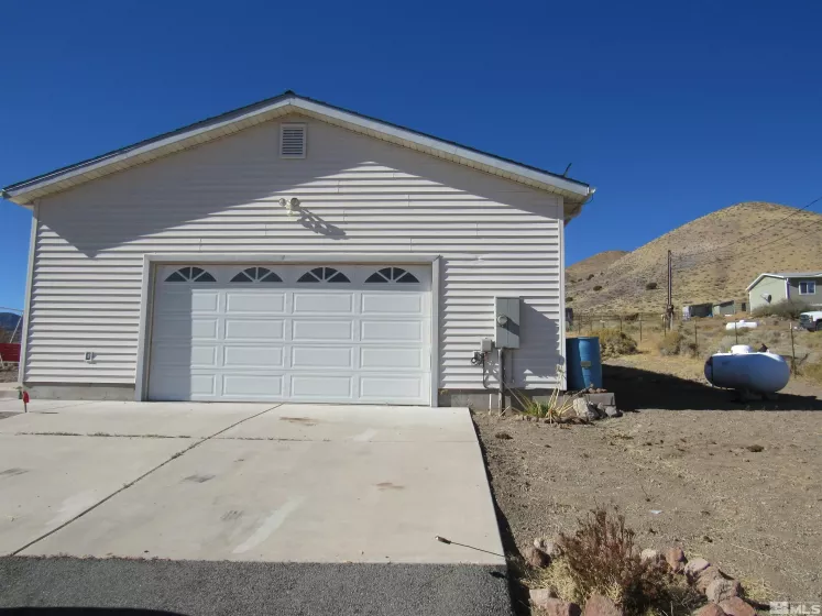 203 Willie, Dayton, Nevada 89403, 3 Bedrooms Bedrooms, ,2 BathroomsBathrooms,Residential,Residential,Willie,240014223