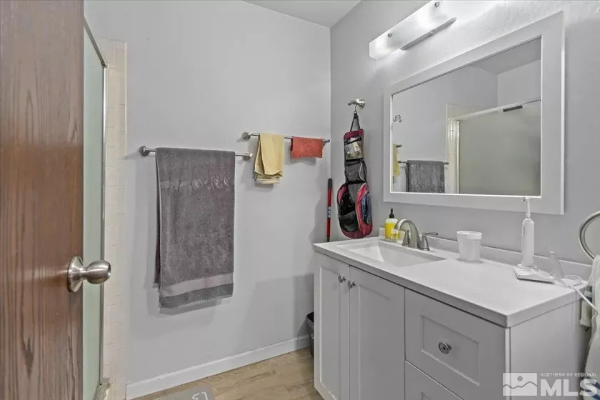 1000 Beck, Reno, Nevada 89509, 2 Bedrooms Bedrooms, ,2 BathroomsBathrooms,Residential,Residential,Beck,240014117