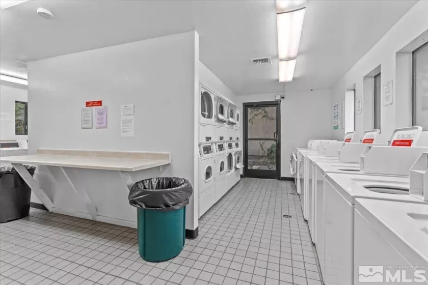1000 Beck, Reno, Nevada 89509, 2 Bedrooms Bedrooms, ,2 BathroomsBathrooms,Residential,Residential,Beck,240014117
