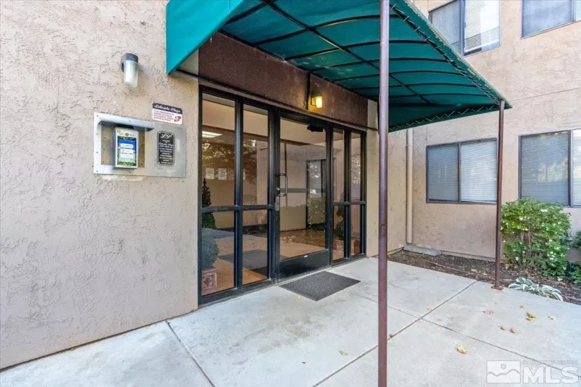 1000 Beck, Reno, Nevada 89509, 2 Bedrooms Bedrooms, ,2 BathroomsBathrooms,Residential,Residential,Beck,240014117