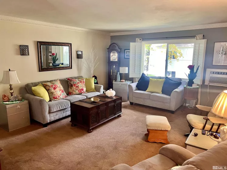 1945 4th, Sparks, Nevada 89431, 2 Bedrooms Bedrooms, ,1 BathroomBathrooms,Residential,Residential,4th,240013763