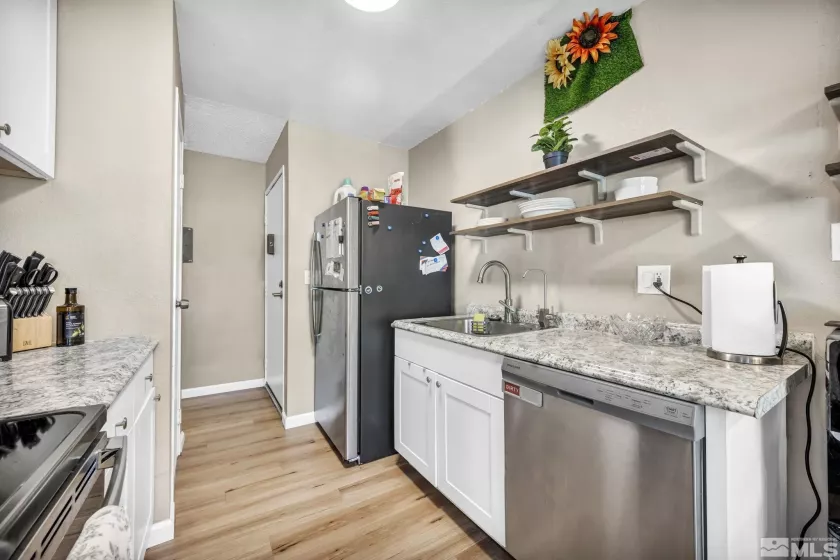 4602 Neil, Reno, Nevada 89502, 2 Bedrooms Bedrooms, ,1 BathroomBathrooms,Residential,Residential,Neil,240012453