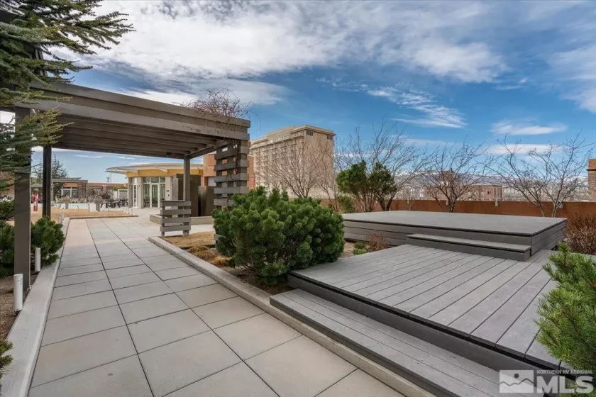 255 Sierra, Reno, Nevada 89501, 1 Bedroom Bedrooms, ,1 BathroomBathrooms,Residential,Residential,Sierra,240012466