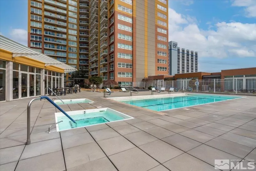 255 Sierra, Reno, Nevada 89501, 1 Bedroom Bedrooms, ,1 BathroomBathrooms,Residential,Residential,Sierra,240012466