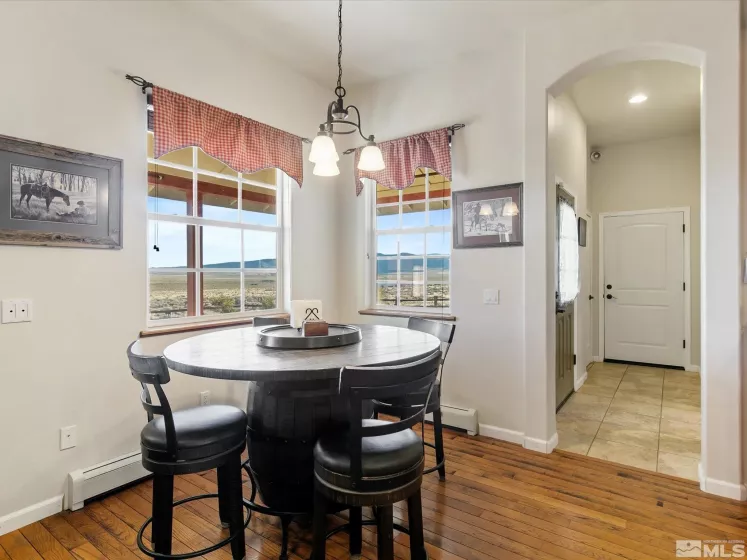 6900 Grass Valley, Reno, Nevada 89510, 4 Bedrooms Bedrooms, ,3 BathroomsBathrooms,Residential,Residential,Grass Valley,240012422