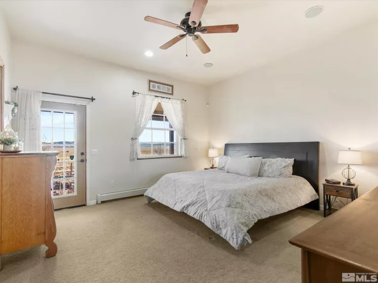 6900 Grass Valley, Reno, Nevada 89510, 4 Bedrooms Bedrooms, ,3 BathroomsBathrooms,Residential,Residential,Grass Valley,240012422