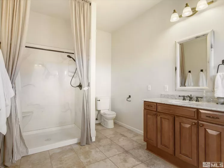 6900 Grass Valley, Reno, Nevada 89510, 4 Bedrooms Bedrooms, ,3 BathroomsBathrooms,Residential,Residential,Grass Valley,240012422
