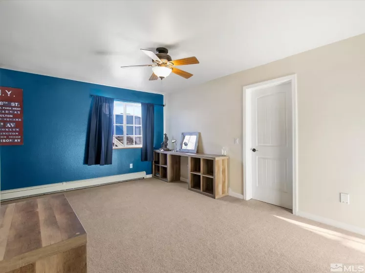 6900 Grass Valley, Reno, Nevada 89510, 4 Bedrooms Bedrooms, ,3 BathroomsBathrooms,Residential,Residential,Grass Valley,240012422