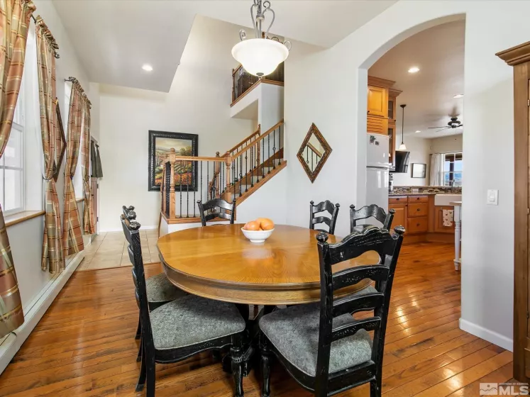 6900 Grass Valley, Reno, Nevada 89510, 4 Bedrooms Bedrooms, ,3 BathroomsBathrooms,Residential,Residential,Grass Valley,240012422