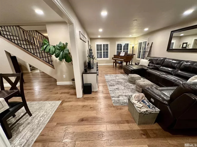 4137 Foothill, Winnemucca, Nevada 89445, 6 Bedrooms Bedrooms, ,5 BathroomsBathrooms,Residential,Residential,Foothill,240011898